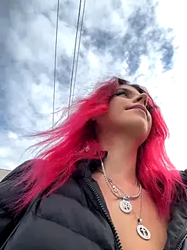 RiriRoseey online show from October 18, 2025, 6:59 am