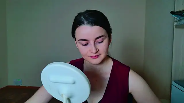 Miss Arwen online show from February 4, 2025, 4:39 pm