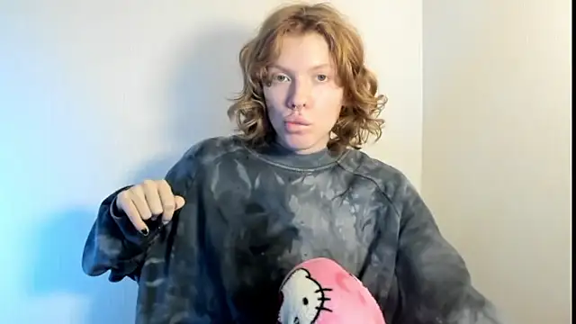 Snapshot of StellaDavis chatting on October 16, 2025, 9:06 am StellaDavis online show from October 16, 2025, 9:06 am