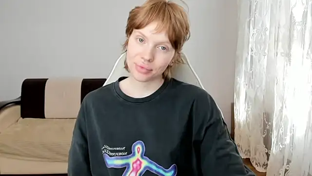 StellaDavis online show from May 23, 2026, 10:03 am