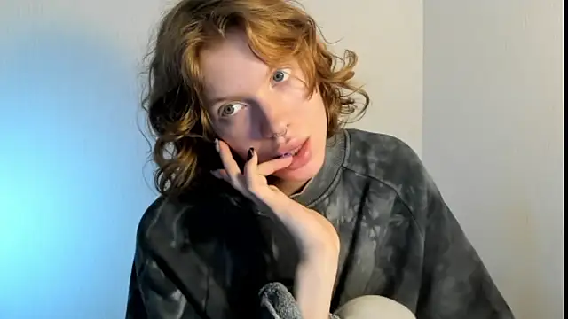 Snapshot of StellaDavis chatting on October 10, 2025, 8:26 am StellaDavis online show from October 10, 2025, 8:26 am