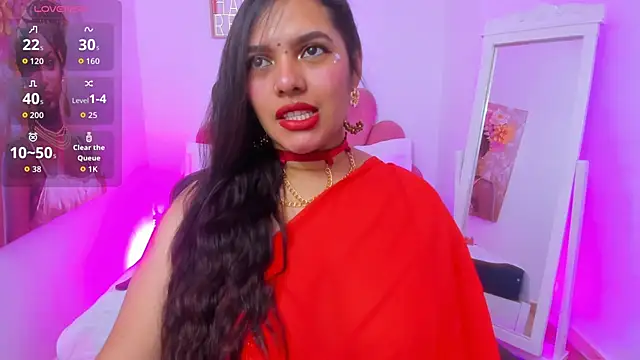 krishaa  online show from December 4, 2025, 1:43 pm