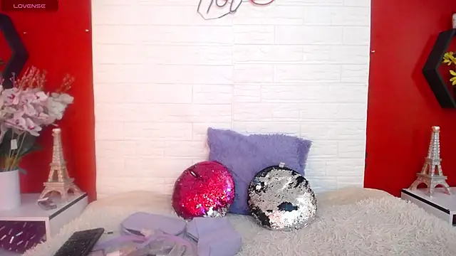  poison sweet online show from October 21, 2025, 6:40 pm