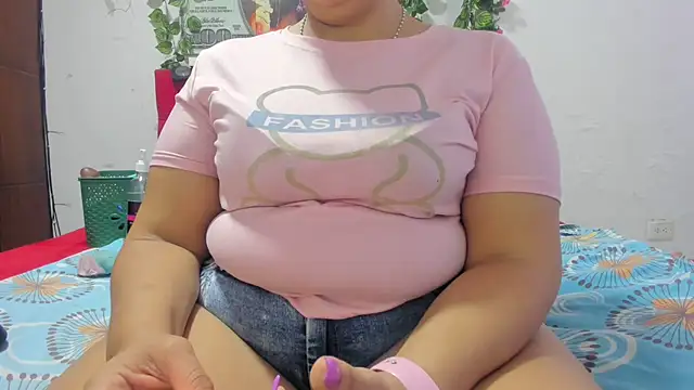 Elianissquirt online show from March 5, 2025, 12:44 pm