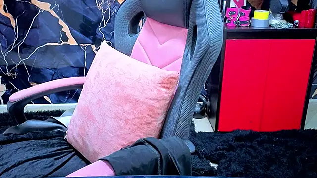 True Bdsm online show from January 10, 2026, 8:37 pm