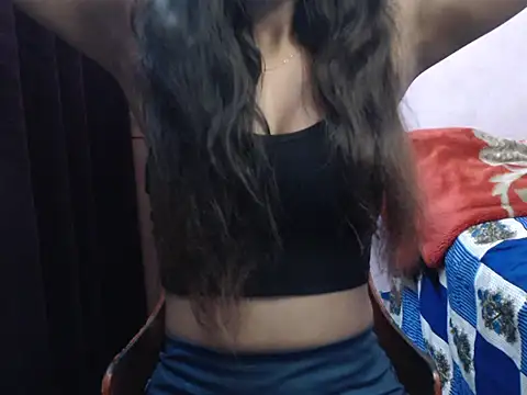 Angel kiyara online show from March 30, 2026, 6:42 pm