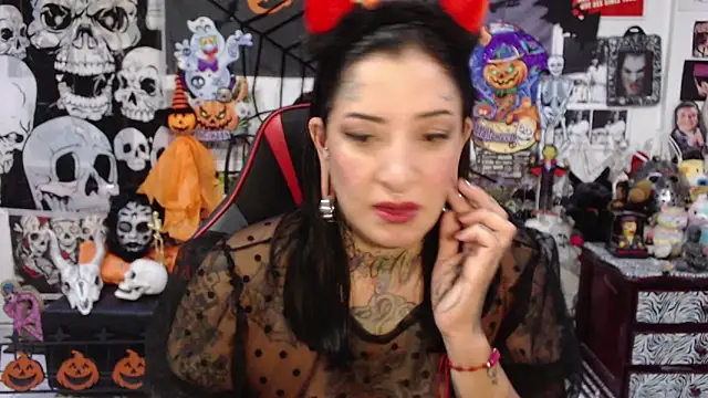 Rollyderolandia666 online show from October 20, 2025, 10:10 pm