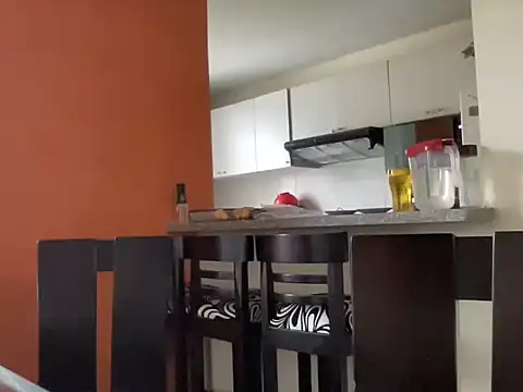 littlelatinhunter online show from November 25, 2025, 11:21 am