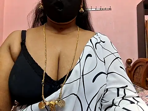 Snapshot of Pallavi-sri chatting on February 23, 2026, 4:51 pm Pallavi-sri online show from February 23, 2026, 4:51 pm