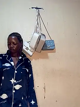 Snapshot of Swit_virgin22 chatting on February 3, 2026, 2:53 am Swit virgin22 online show from February 3, 2026, 2:53 am