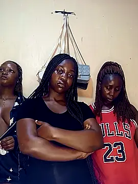 Snapshot of Swit_virgin22 chatting on February 12, 2026, 3:50 am Swit virgin22 online show from February 12, 2026, 3:50 am