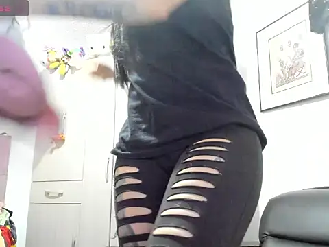 Snapshot of Sexualadiccion_ chatting on October 12, 2025, 10:11 pm Sexualadiccion online show from October 12, 2025, 10:11 pm