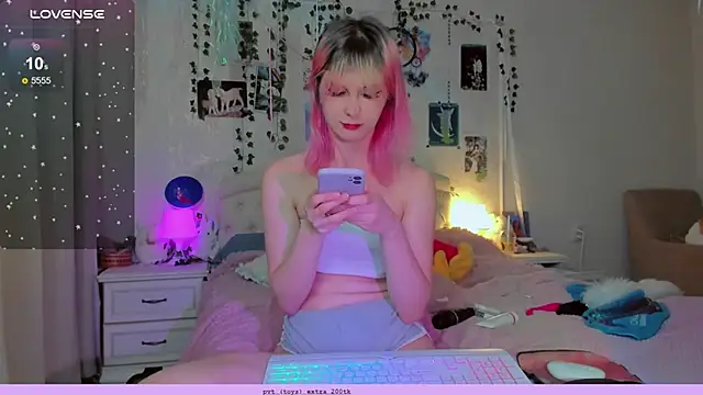 Neko kitsune1 online show from December 3, 2024, 4:55 pm