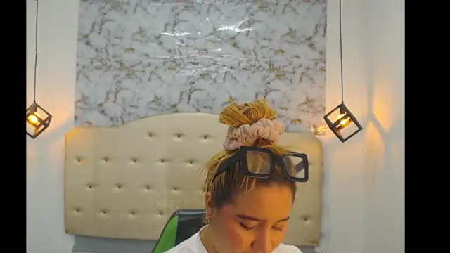 Kathiasaints online show from March 11, 2026, 9:20 pm