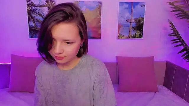 Lina Brownie online show from January 18, 2025, 2:14 am