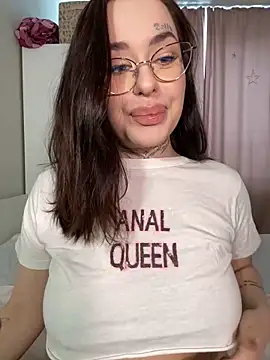 Snapshot of fuckdoll_18 chatting on February 28, 2025, 12:09 pm fuckdoll 18 online show from February 28, 2025, 12:09 pm
