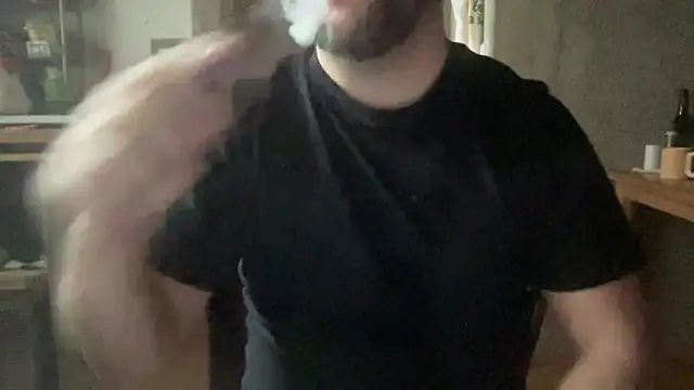 Snapshot of RedDante89 chatting on March 8, 2026, 7:33 am RedDante89 online show from March 8, 2026, 7:33 am