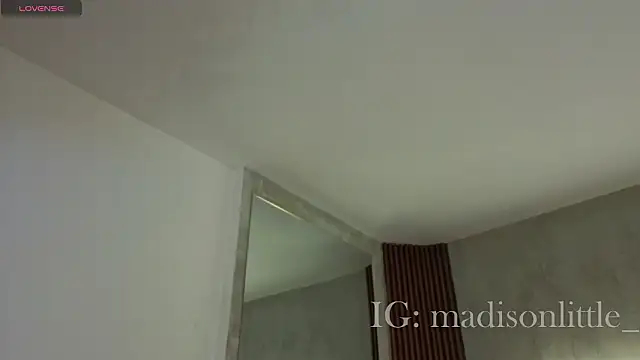 madison little  online show from March 10, 2026, 2:43 pm