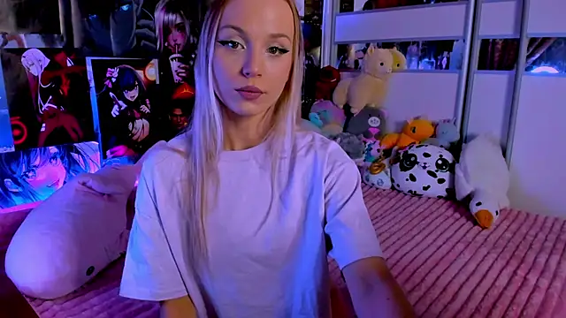 Snapshot of Cute__Pony chatting on January 14, 2025, 9:20 pm Cute  Pony online show from January 14, 2025, 9:20 pm