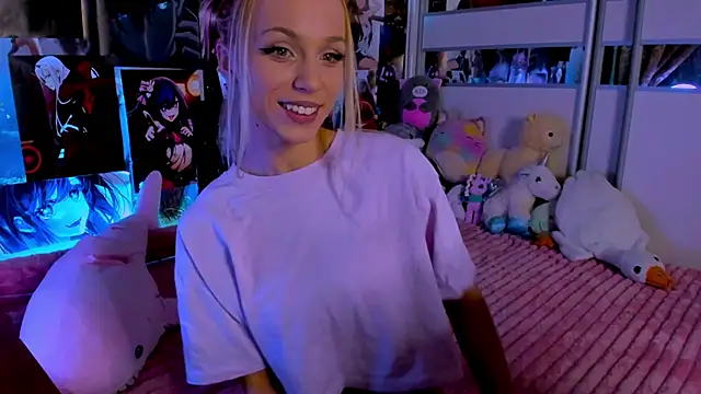 Snapshot of Cute__Pony chatting on March 6, 2025, 9:20 pm Cute  Pony online show from March 6, 2025, 9:20 pm
