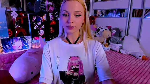 Snapshot of Cute__Pony chatting on February 13, 2025, 9:27 pm Cute  Pony online show from February 13, 2025, 9:27 pm