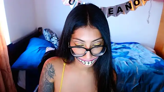 Snapshot of sofia_rosse4 chatting on October 3, 2025, 10:33 pm sofia rosse4 online show from October 3, 2025, 10:33 pm