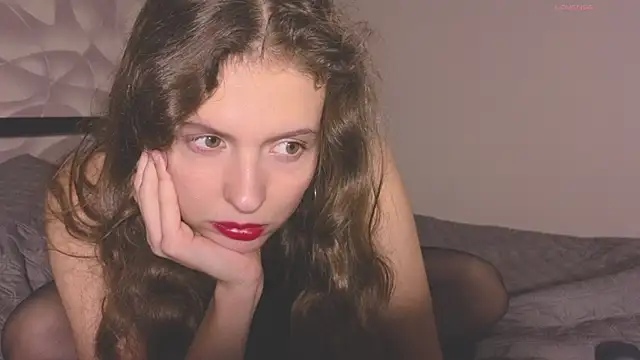 Sereta Finn online show from October 24, 2025, 10:47 am