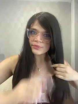 Snapshot of dayis_butera chatting on June 11, 2026, 12:57 pm dayis butera online show from June 11, 2026, 12:57 pm