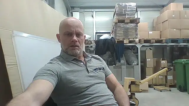 Snapshot of Boomerhun chatting on February 16, 2026, 5:06 am Boomerhun online show from February 16, 2026, 5:06 am