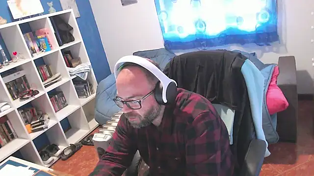 ravingr4d4 online show from March 24, 2026, 1:22 pm