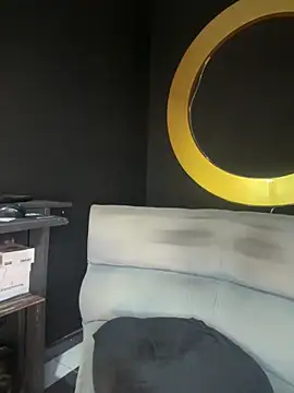 Snapshot of Abra_ham13 chatting on February 8, 2026, 11:19 am Abra ham13 online show from February 8, 2026, 11:19 am