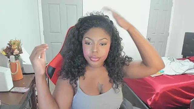 demi xoxo online show from December 18, 2025, 2:27 am