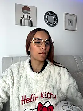 Snapshot of Seized_lust chatting on November 1, 2025, 5:18 pm Seized lust online show from November 1, 2025, 5:18 pm