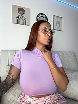 Snapshot of Seized_lust chatting on November 5, 2025, 2:53 pm Seized lust online show from November 5, 2025, 2:53 pm