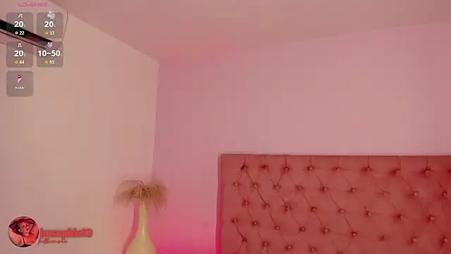 Snapshot of sophiarossee_ chatting on November 10, 2025, 12:43 pm sophiarossee online show from November 10, 2025, 12:43 pm