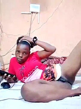 cute naimah online show from March 18, 2026, 7:37 pm