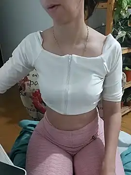 Snapshot of bebotaluna chatting on February 9, 2025, 1:55 am bebotaluna online show from February 9, 2025, 1:55 am