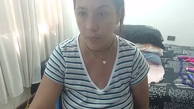 Anny Smith69 online show from October 26, 2025, 2:39 pm