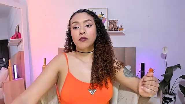 Zoe Gruber online show from January 18, 2026, 1:42 am