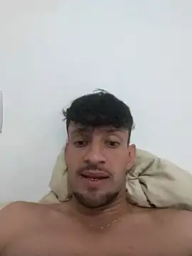 Robertao20cm online show from December 7, 2024, 7:27 pm