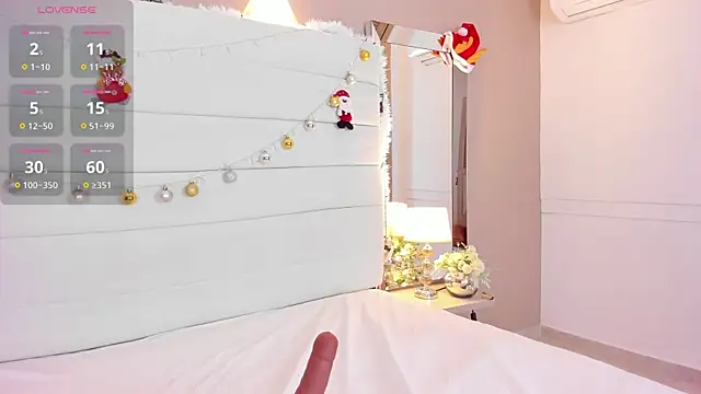 Snapshot of Lilly_2809_ chatting on December 14, 2025, 4:08 am Lilly 2809 online show from December 14, 2025, 4:08 am