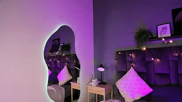 Snapshot of rachellmartinez chatting on November 22, 2025, 11:42 am rachellmartinez online show from November 22, 2025, 11:42 am