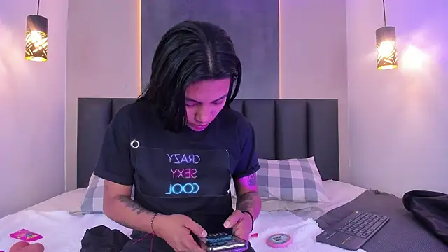 Snapshot of rachellmartinez chatting on November 13, 2025, 11:47 am rachellmartinez online show from November 13, 2025, 11:47 am