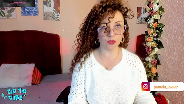 Snapshot of pamela_bell chatting on January 20, 2025, 4:45 pm pamela bell online show from January 20, 2025, 4:45 pm