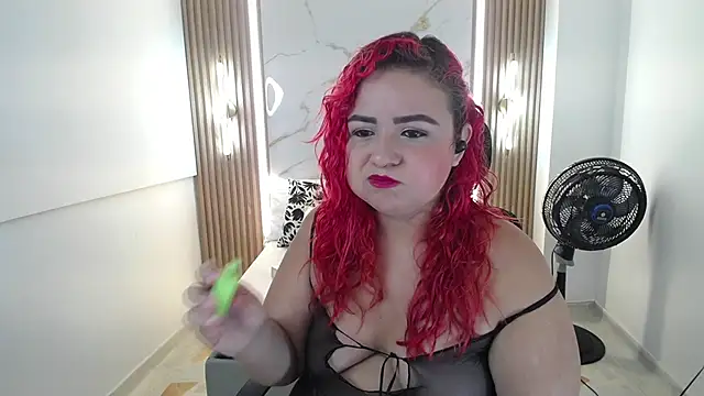 Snapshot of Mariana_Rojas chatting on February 10, 2026, 5:28 am Mariana Rojas online show from February 10, 2026, 5:28 am