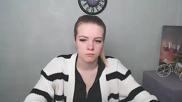 AliceFlirtt  online show from March 5, 2025, 2:45 pm