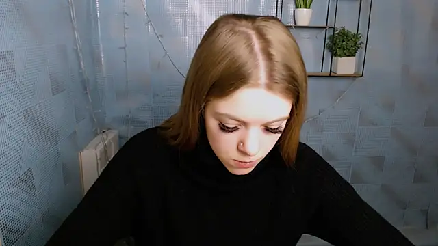 AliceFlirtt  online show from February 6, 2025, 8:18 am