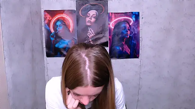 AliceFlirtt  online show from November 13, 2025, 8:18 am