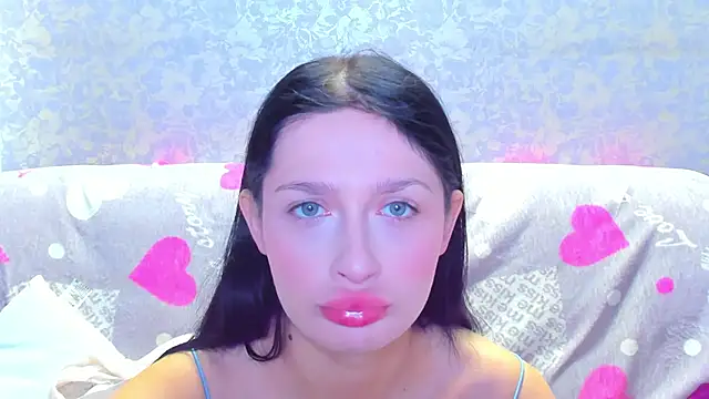 Vanessa Florence online show from November 13, 2025, 1:53 am