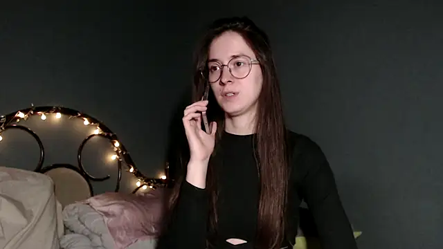 wow  kelly online show from December 15, 2025, 3:07 pm